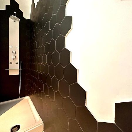 La Little House De Dinant - Esc'Appart 外观 照片