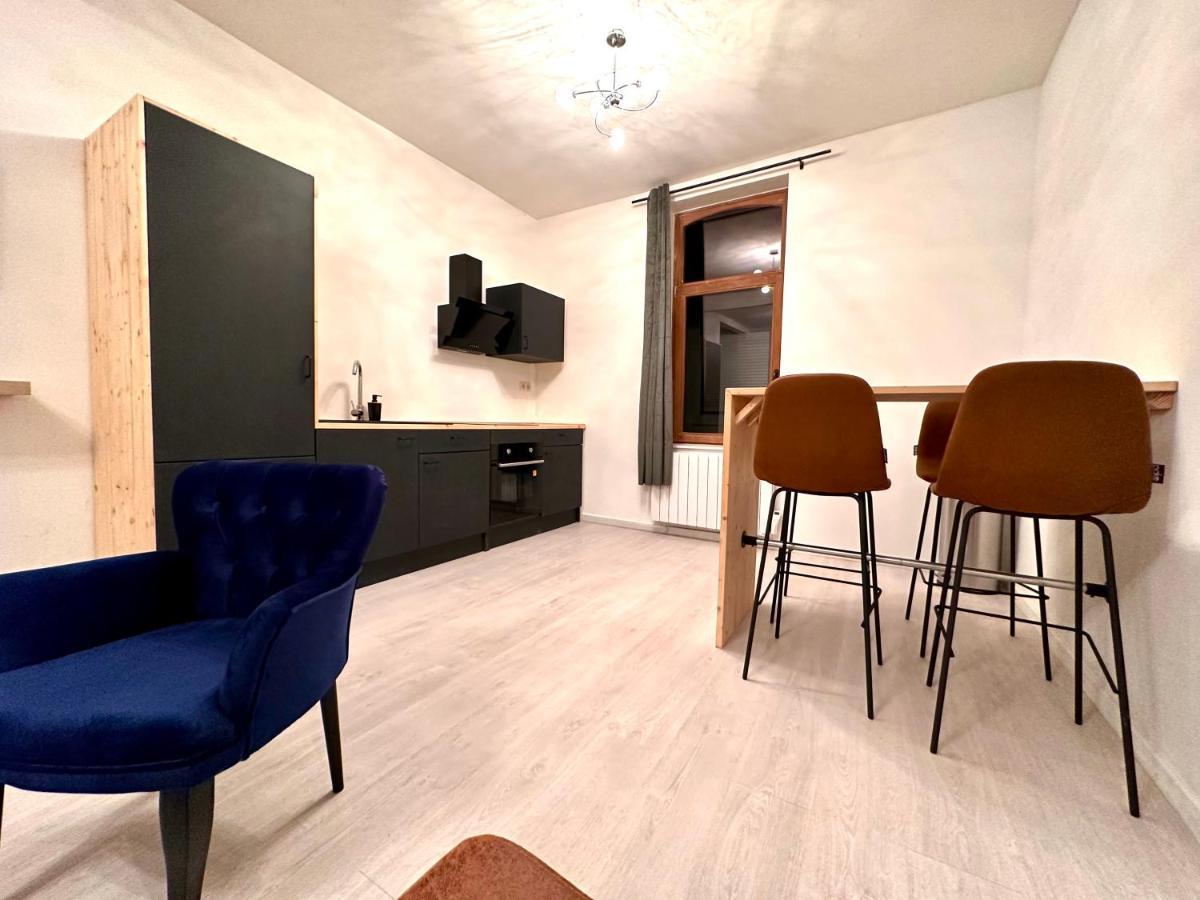 La Little House De Dinant - Esc'Appart 外观 照片